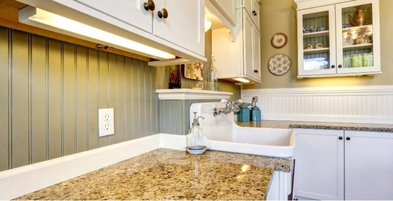 Granite kitchen countertop ideas: white granite kitchen countertop designs for your house