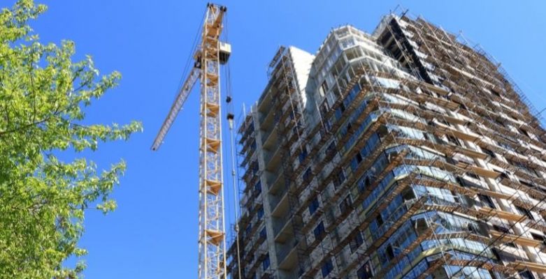 What should a developer do about renting versus purchasing construction equipment?