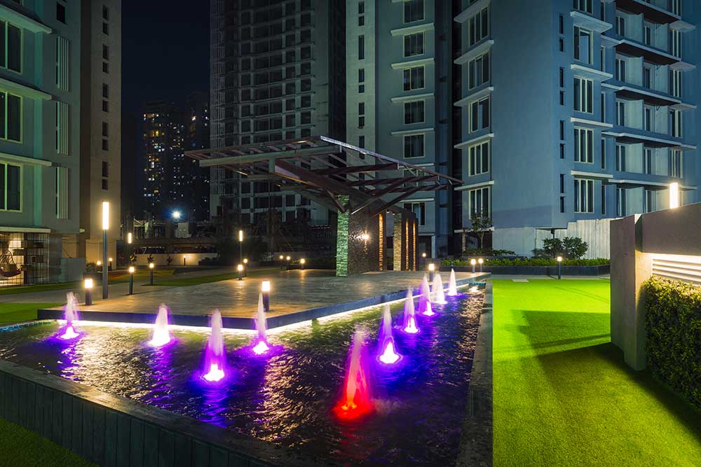 Ekta Tripolis Views